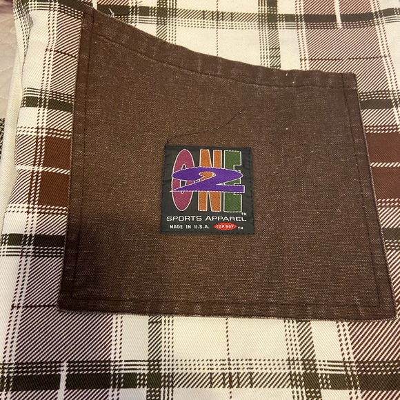 💥Flash Sale💥One 2 Sports Apparel” Big & Tall Burgundy Plaid Vest - Picture 4 of 4